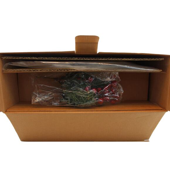 4 Holiday Candles Décor Sears Whole Home • Red & Green Plaid • On Tray • Holly - Picture 5 of 10